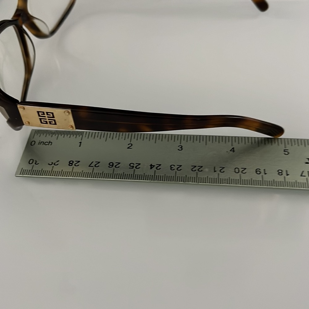 Givenchy eye glasses frame. Made Italy. - Picture 11 of 11